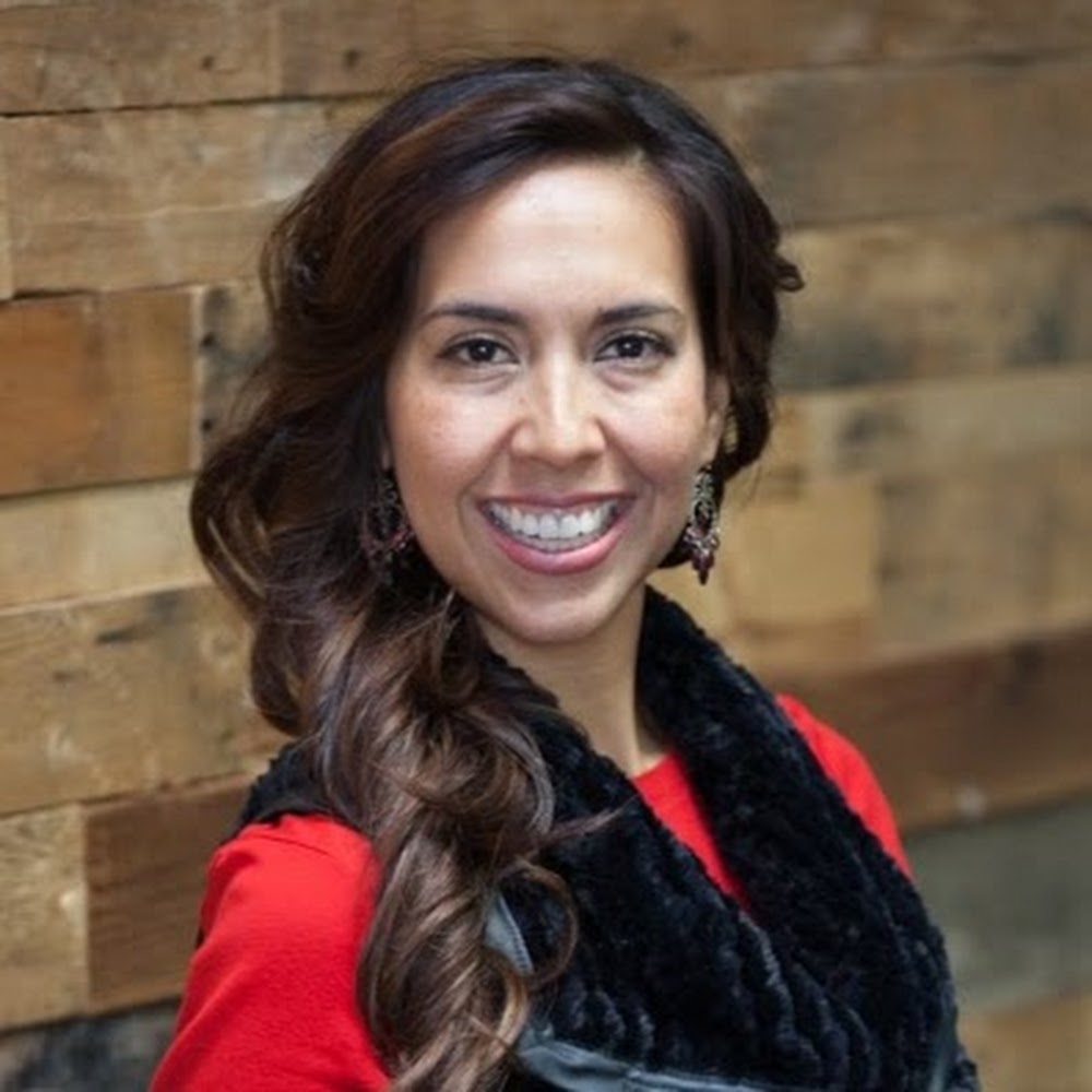 Meet your Posher, Felisha